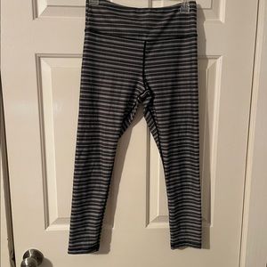 Zyia Women’s Active Aztec Adrenaline Workout leggings